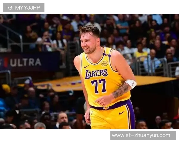 NBA决赛中的足球明星身份揭秘及其对比赛的影响分析